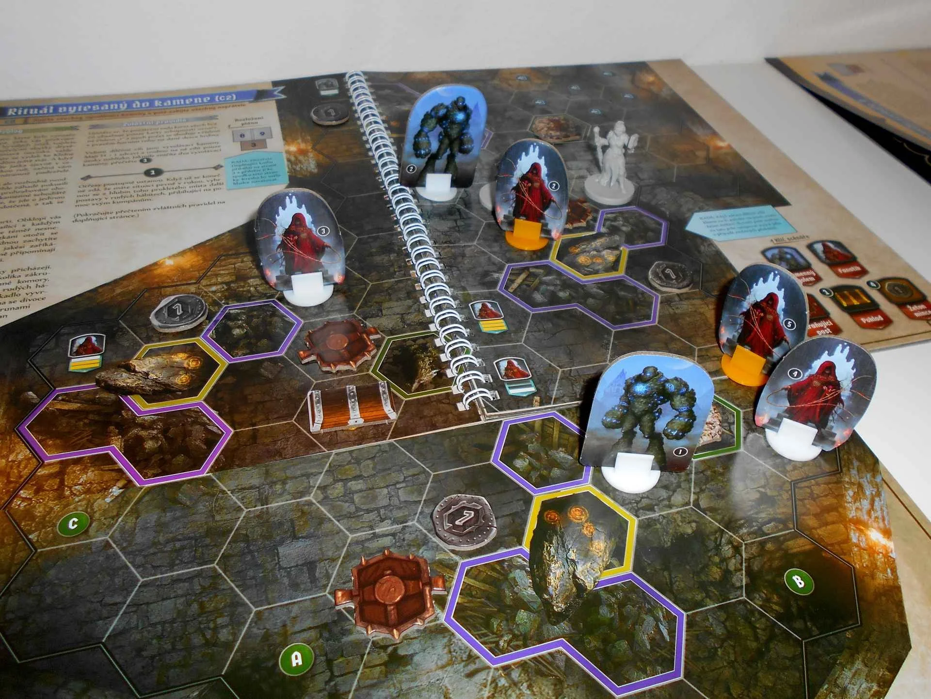 Desková hra Gloomhaven