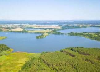 největší rybníky světa