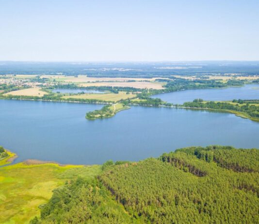 největší rybníky světa