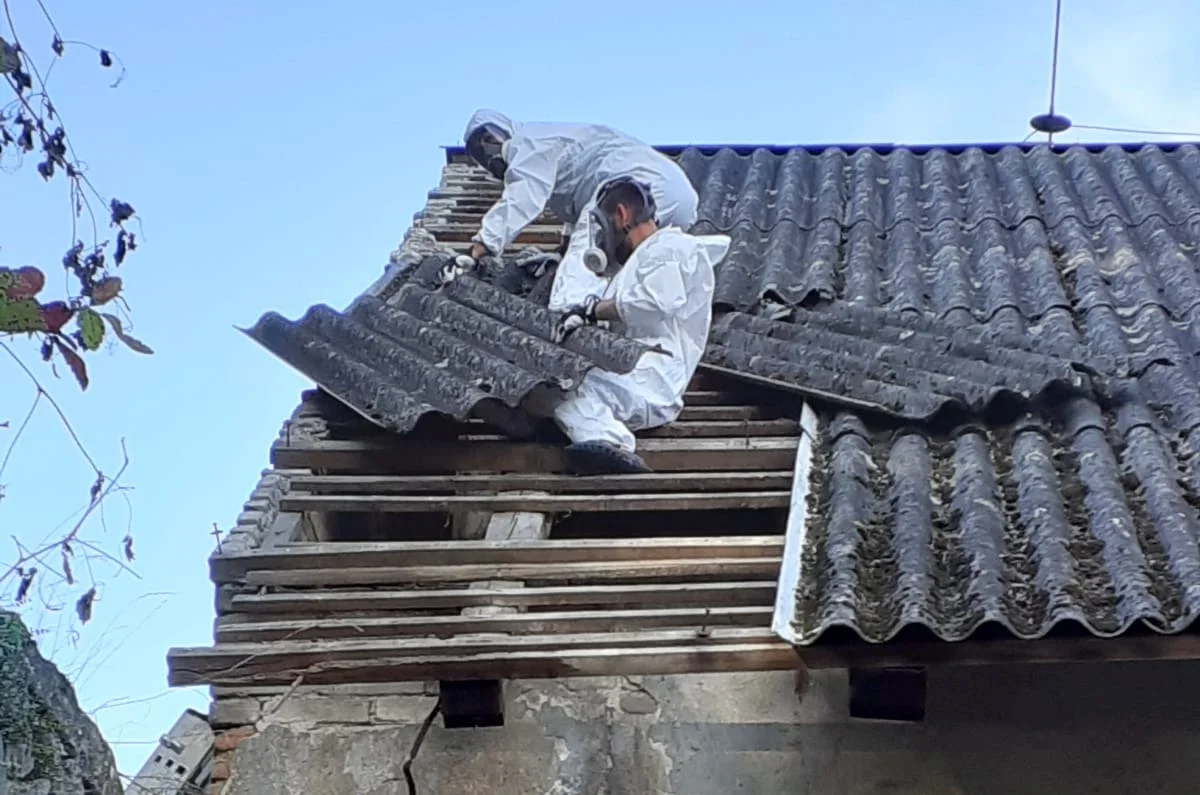 likvidace azbestu a eternitu