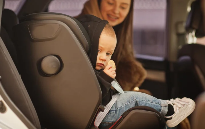 Bezpečná jízda s miminkem v autě